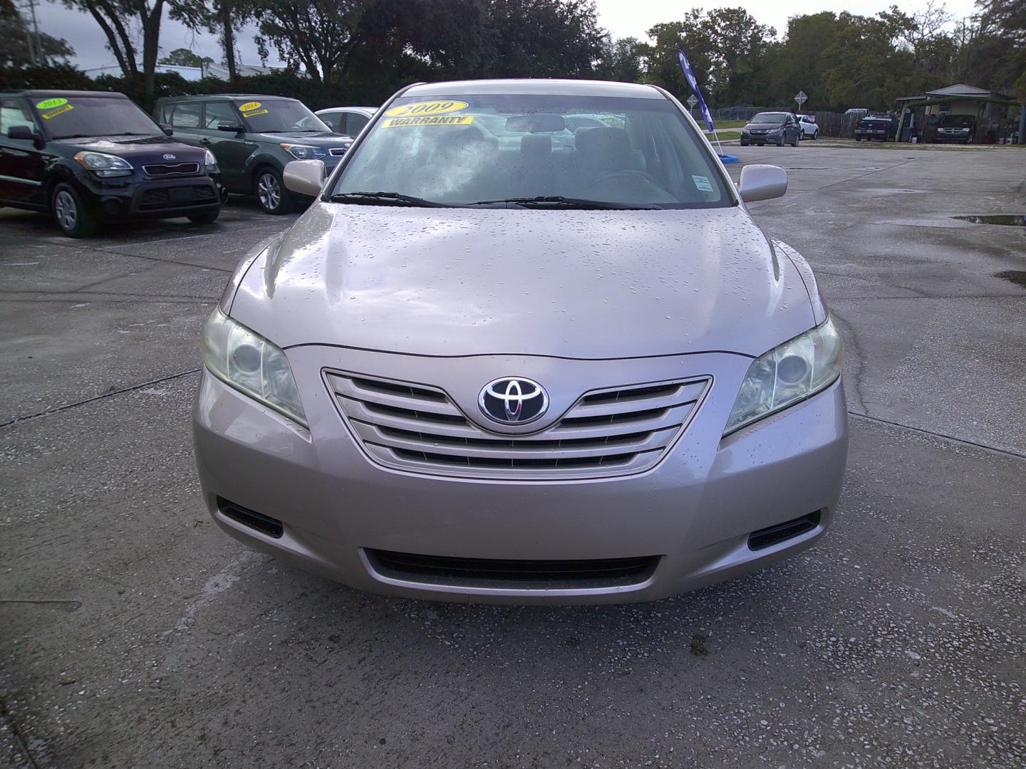 2009 BEIGE TOYOTA CAMRY (4T1BE46K49U) , located at 1200 Cassat Avenue, Jacksonville, FL, 32205, (904) 695-1885, 30.302404, -81.731033 - Photo#0